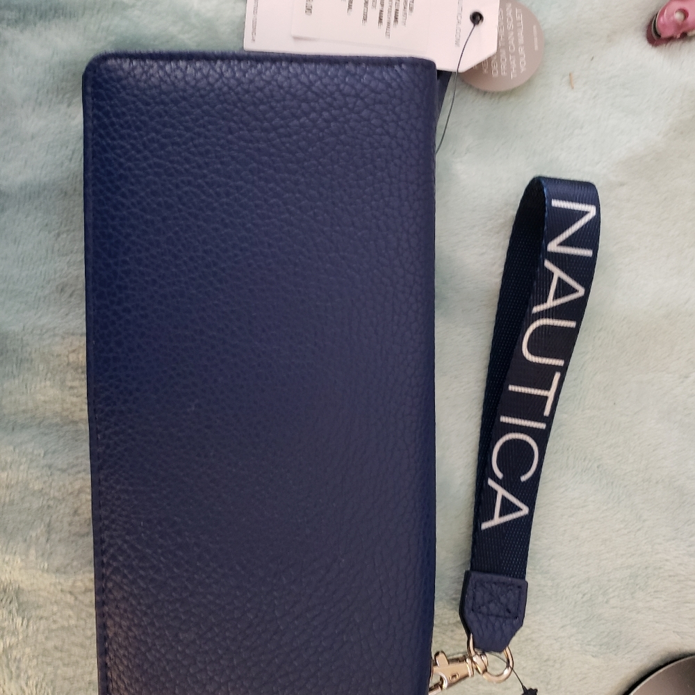 Nautica Wristlet wallet NWT